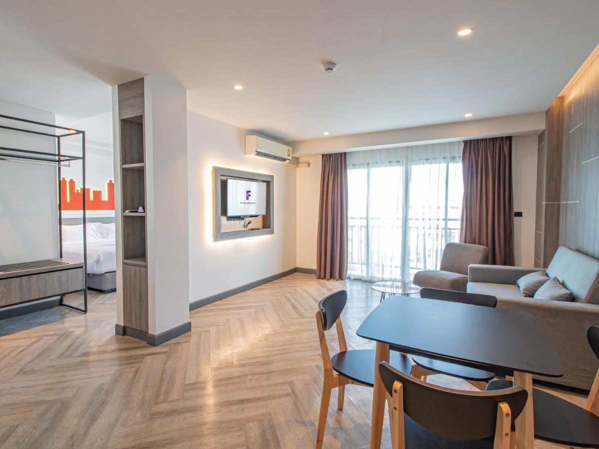 Fortune D Hotel Phitsanulok Eksteriør billede